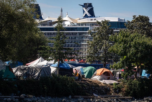 Downtown Eastside's Urgent Winter Plea: Help the Homeless!