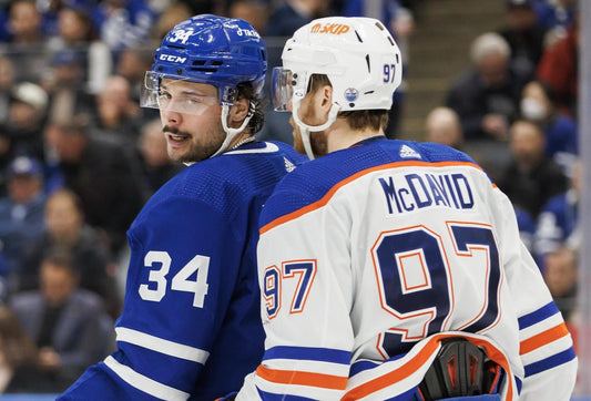 🏒🔥 Matthews and Leafs take charge over McDavid's Oilers