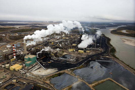 🛢️ Oilsands Firms Make $35B, Seek Public Funds for Climate 💰